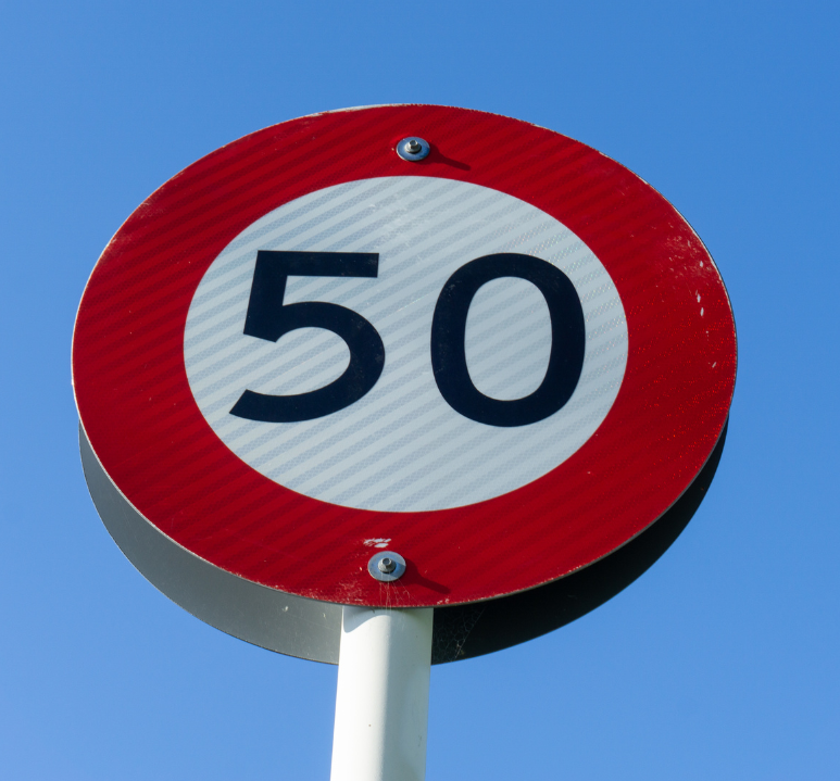 Lire la suite à propos de l’article Périphérique Parisien à 50 km/h : La Vitesse Réduite, un Frein aux Accidents ?