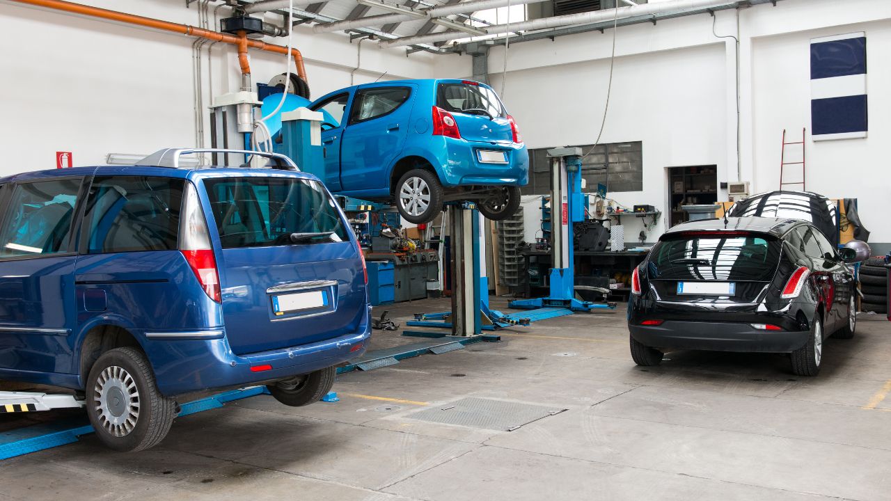 You are currently viewing Voiture à Essence : 10 gestes simples pour bien l’entretenir